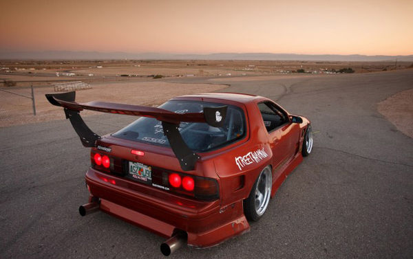 暴改街頭漂移王馬自達(dá)RX-7 目標(biāo)700馬力!