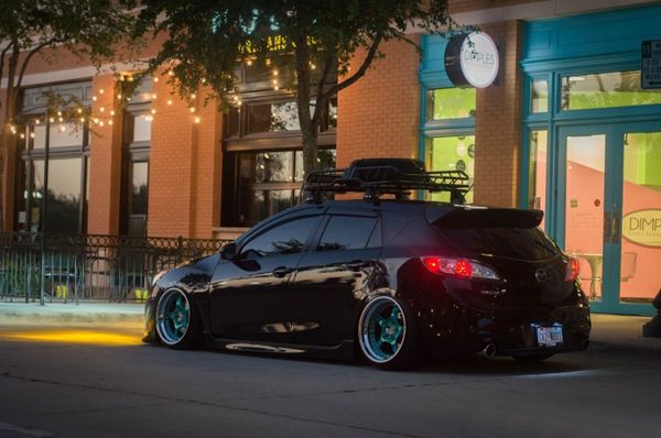 年輕人的時(shí)尚玩具! 馬自達(dá)3外觀個(gè)性改裝