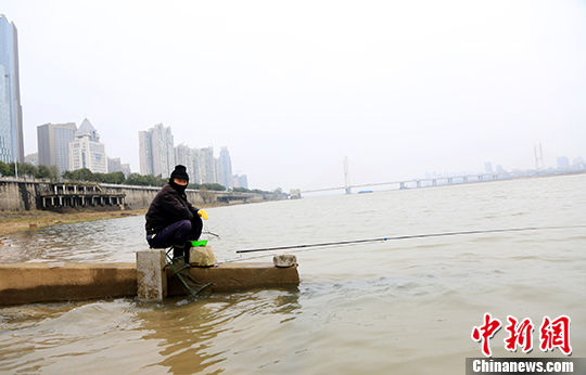  �M���ϲ�����ˮ�V��(ch��ng)������һ̎��������һ����ថۺ��ߡ����뽭�С������ ������ӛ�� ���� �z