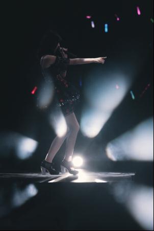 撥云見(jiàn)日 百煉成鋼