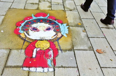 ���ֹ񿾮�wҧ�� 300������W(xu��)���ھ��w�Ϯ���