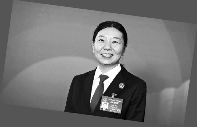 三八節(jié)里看看8位女性全國人大代表的“柔與剛”