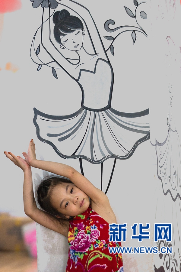 河南平頂山:少兒暑期舞蹈忙