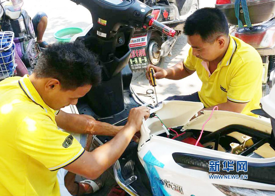 高溫下的堅守 高溫下的堅守