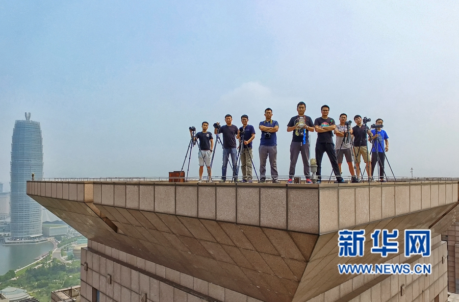 鄭州首個城市風光攝影展《鄭.城.長》開展 鄭州首個城市風光攝影展《鄭.城.長》開展