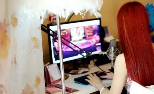 高中女生應(yīng)聘網(wǎng)絡(luò)主播被騙5萬(wàn)元 騙子多地流竄