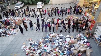 �w���^����(c��)���R�r(sh��)ȡ���c(di��n)����������(du��)��sԽ��Խ�L(zh��ng)��