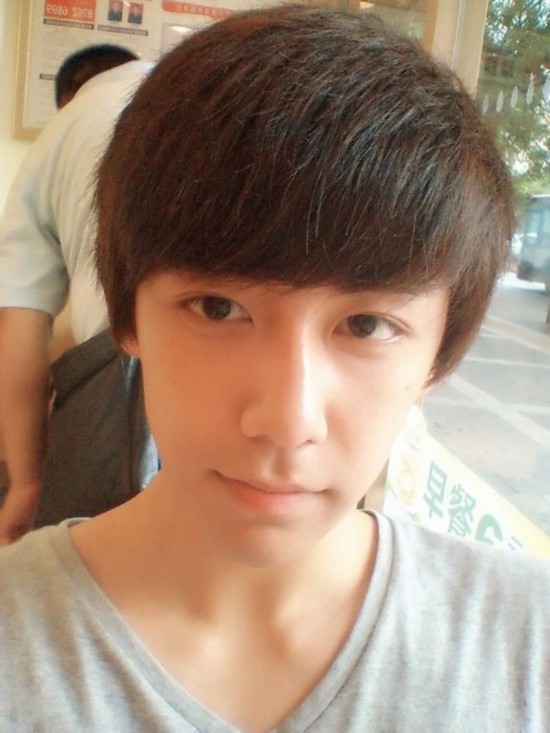 ���AУ���(r��n)�|�W(w��ng)�j(lu��)�߼t ��Ů���u(y��)�顰��(gu��)��У�ݡ�