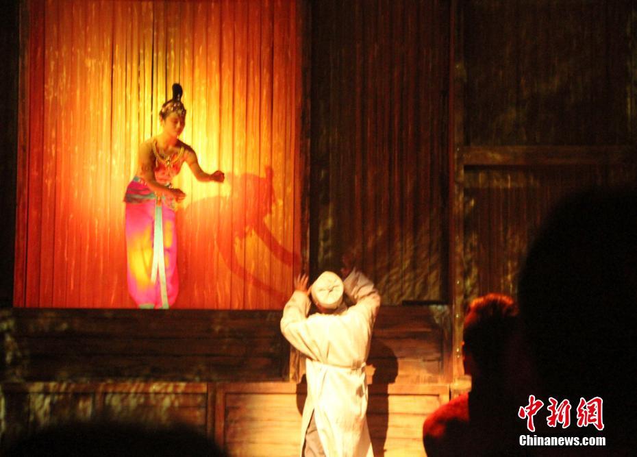 《又見敦煌》實(shí)景“穿越”講述絲路故事 《又見敦煌》實(shí)景“穿越”講述絲路故事