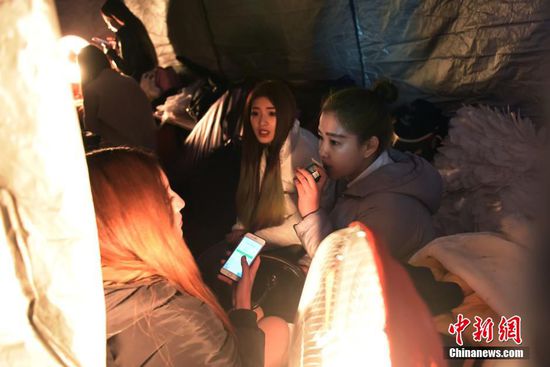 20151224ɽʡ̫ԭ(ji)աƽҹɽ̫ԭһ̈(chng)ȵekSܡ(ni)ģƬ|_(ti)׺