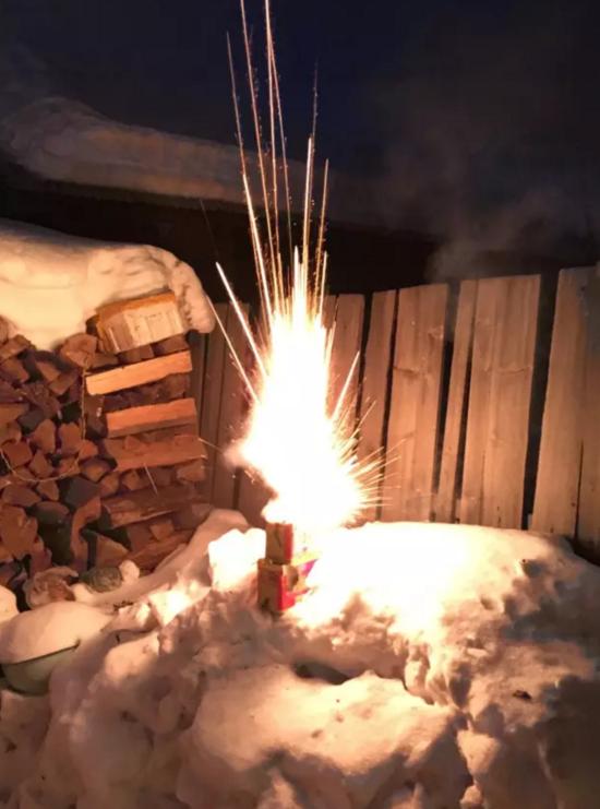 ý�w���Ϻ����ﷵ�l(xi��ng)��ӛ:�ږ|���żҵĵ�һ��(g��)��