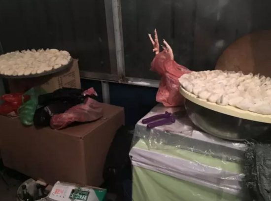 ý�w���Ϻ����ﷵ�l(xi��ng)��ӛ:�ږ|���żҵĵ�һ��(g��)��