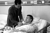 ÄӍӛ ºϣɓ˴ܣһó˵һr31q񾯷Ȼ_ȥͽ֊Z²˵ɹ̎һΣCԼֱۅso}Ѫ