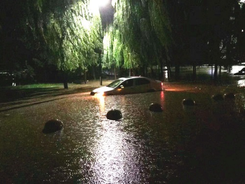 洛陽遭遇大暴雨
