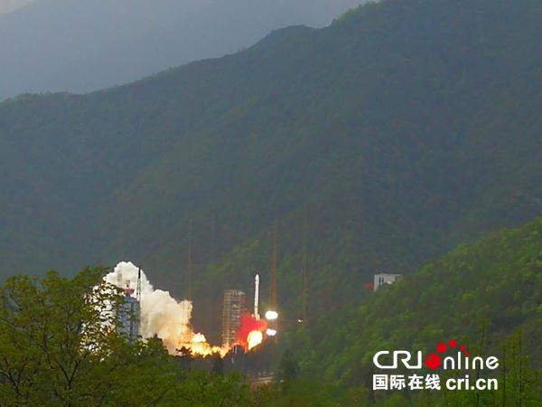 中國成功發(fā)射“超級空中路由器”實(shí)踐十三號衛(wèi)星