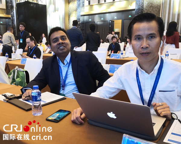 外媒記者高度評(píng)價(jià)“海絲論壇” 稱贊“5G+4K/8K+AI”將使各國(guó)人民受益