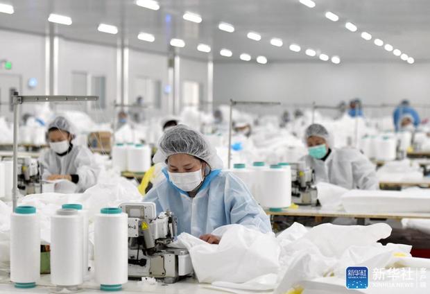 不獲全勝不收兵——決勝之地湖北戰(zhàn)“疫”進(jìn)行時(shí)