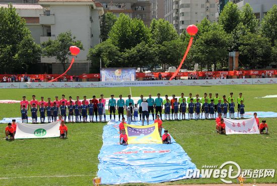 ����������У�@ԇ�����L(f��ng)ϵ�y(t��ng) �_(k��i)�l(f��)�^(q��)�����W(xu��)У12��