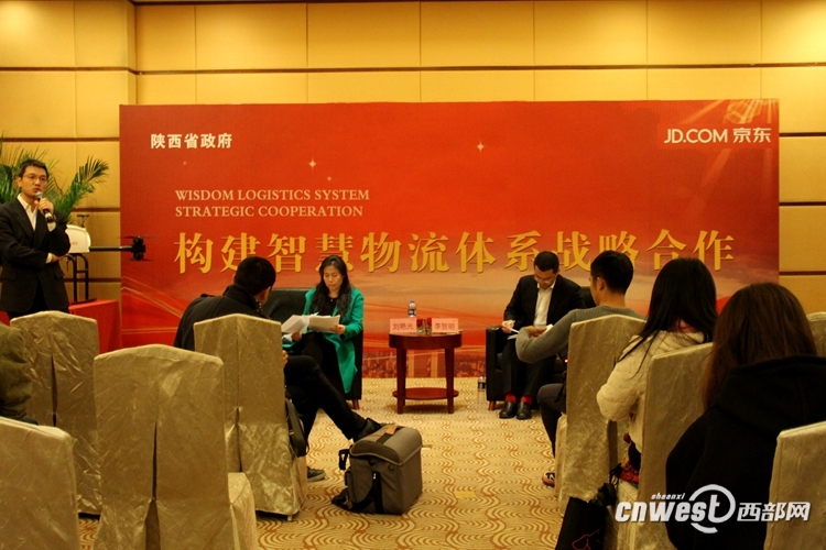 京東與陜西簽約 或?qū)崿F(xiàn)載重數(shù)噸無人機(jī)低空送貨