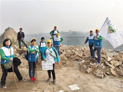 10��4����ͽ�������������c��70��־Ը�߂���;����Ӱ�����L�߹��D